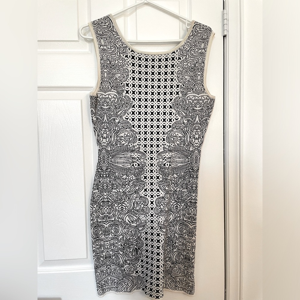 BCBGMaxazria dress small